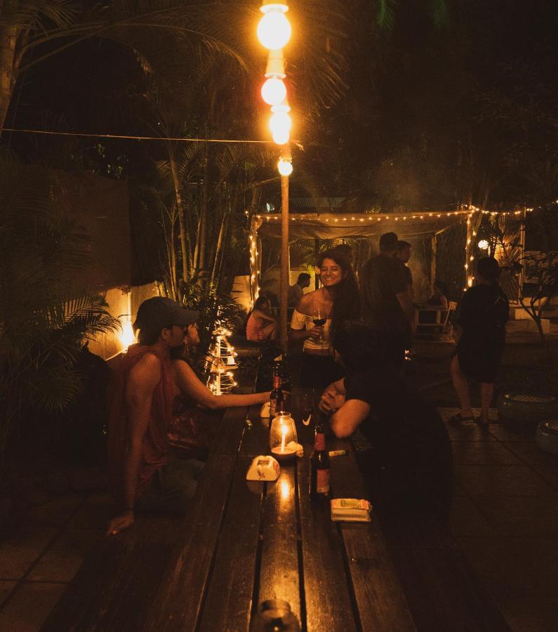 El Barrio Hostel Andžuna Exteriér fotografie