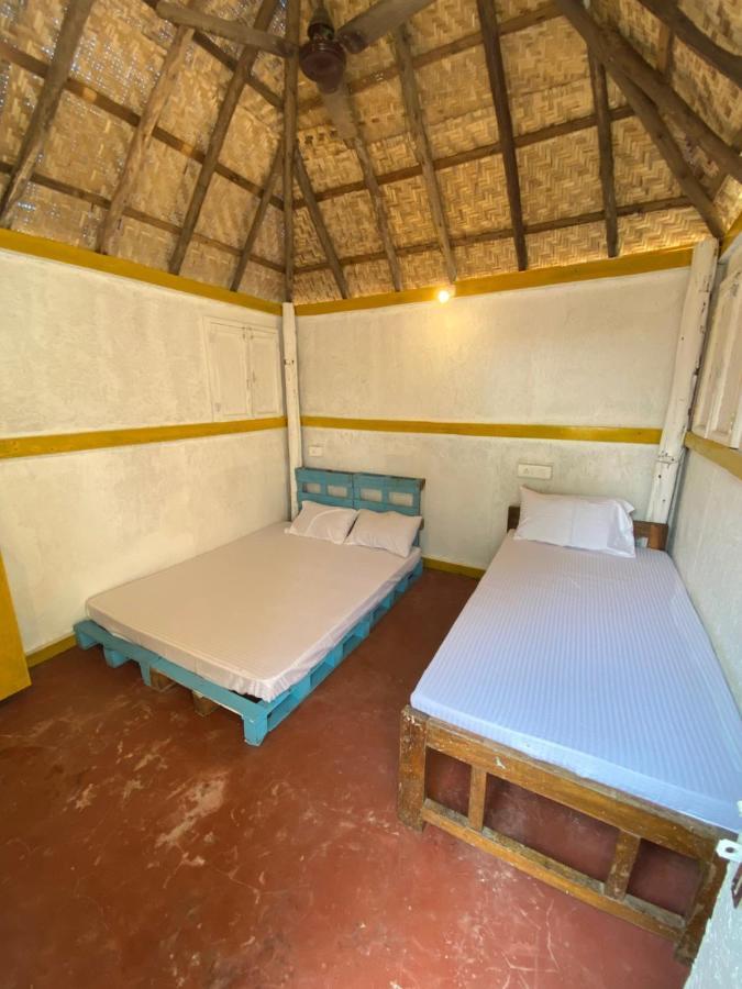 El Barrio Hostel Andžuna Exteriér fotografie
